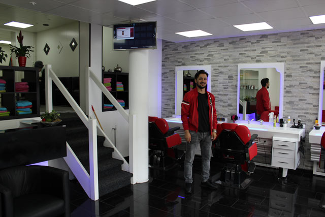 Yakamoz kapsalon